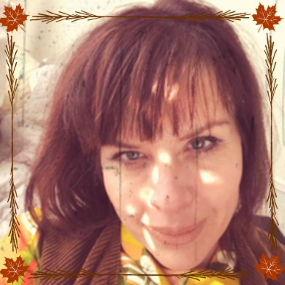 Meet your Posher, Carla